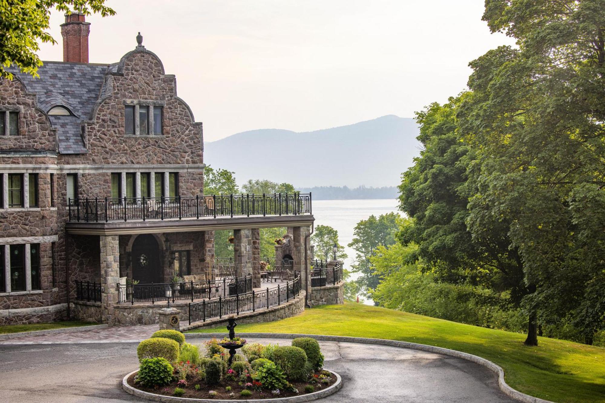 The Inn At Erlowest Lake George Buitenkant foto