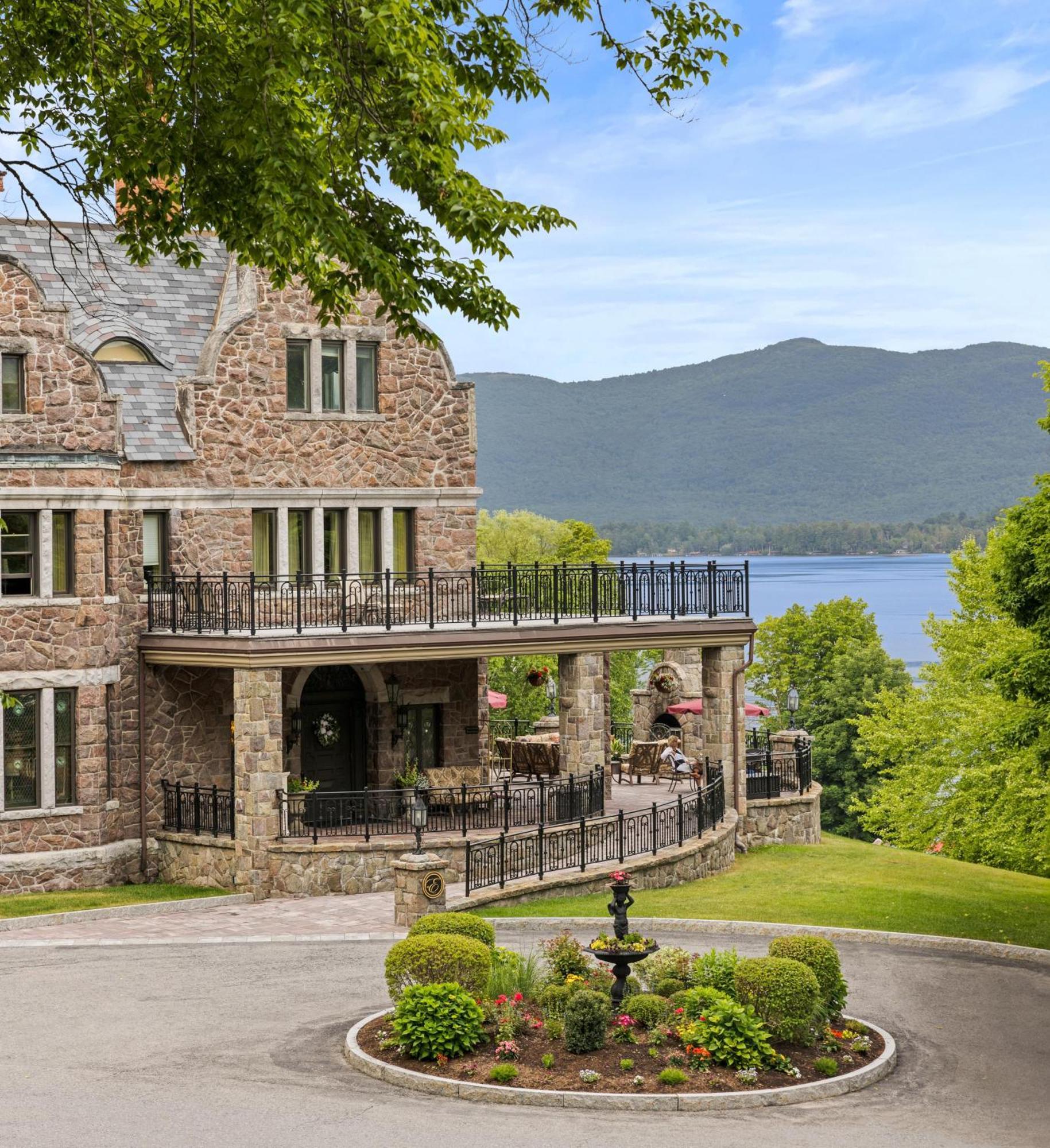 The Inn At Erlowest Lake George Buitenkant foto